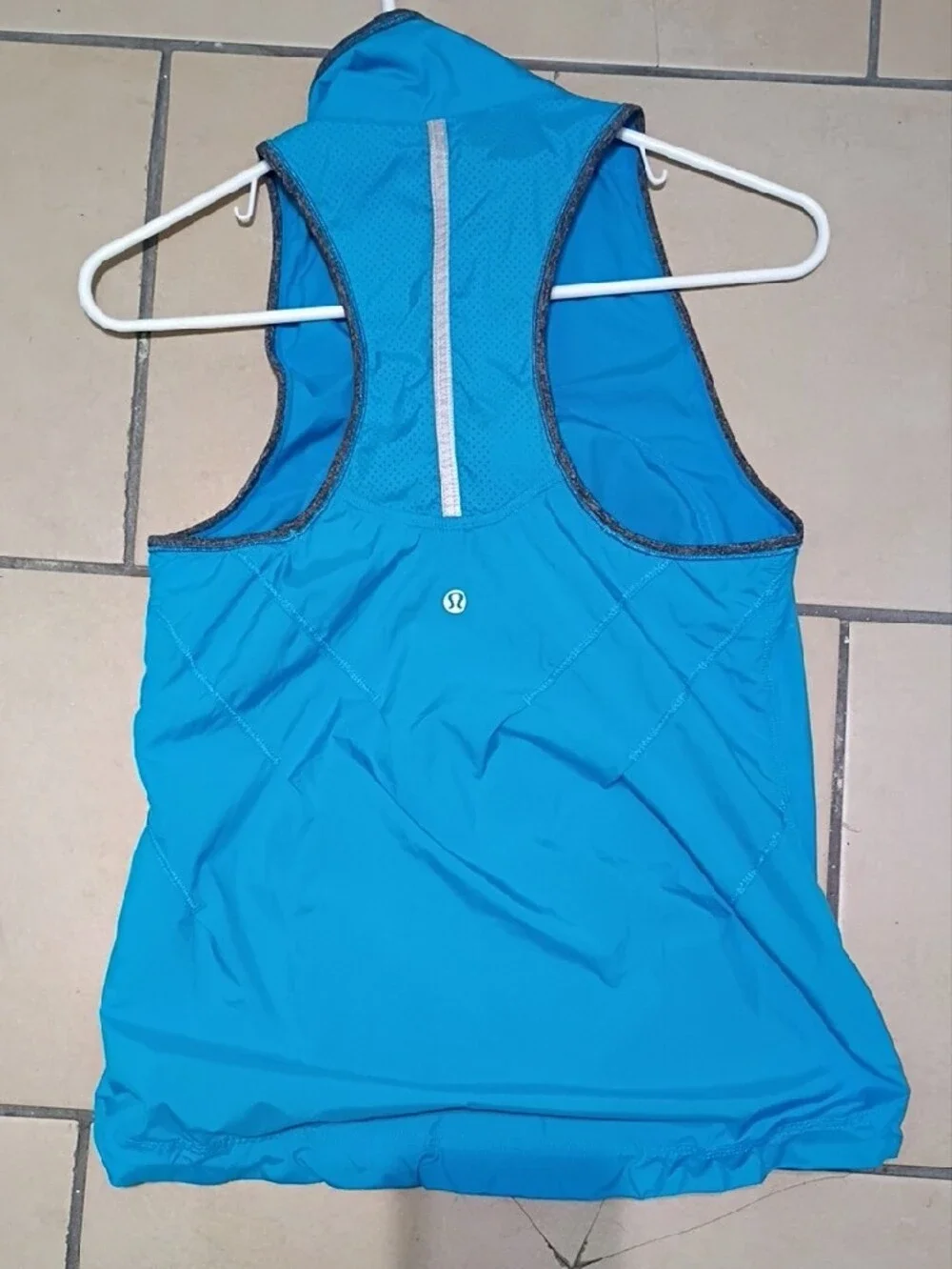 lululemon athletica Bright Blue Sleeveless Muscle Tee Zip Vest